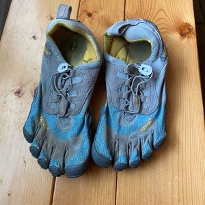 Vibram Toe Shoes